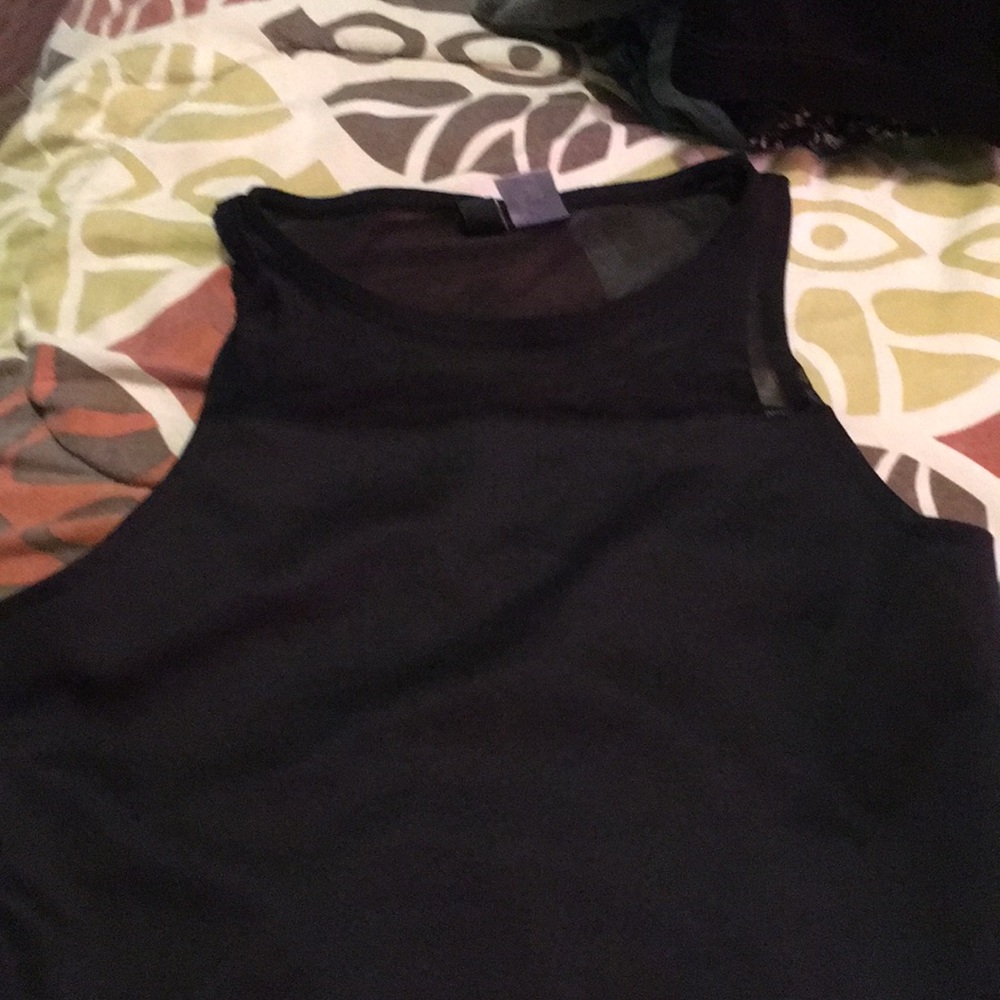 H&M crop top